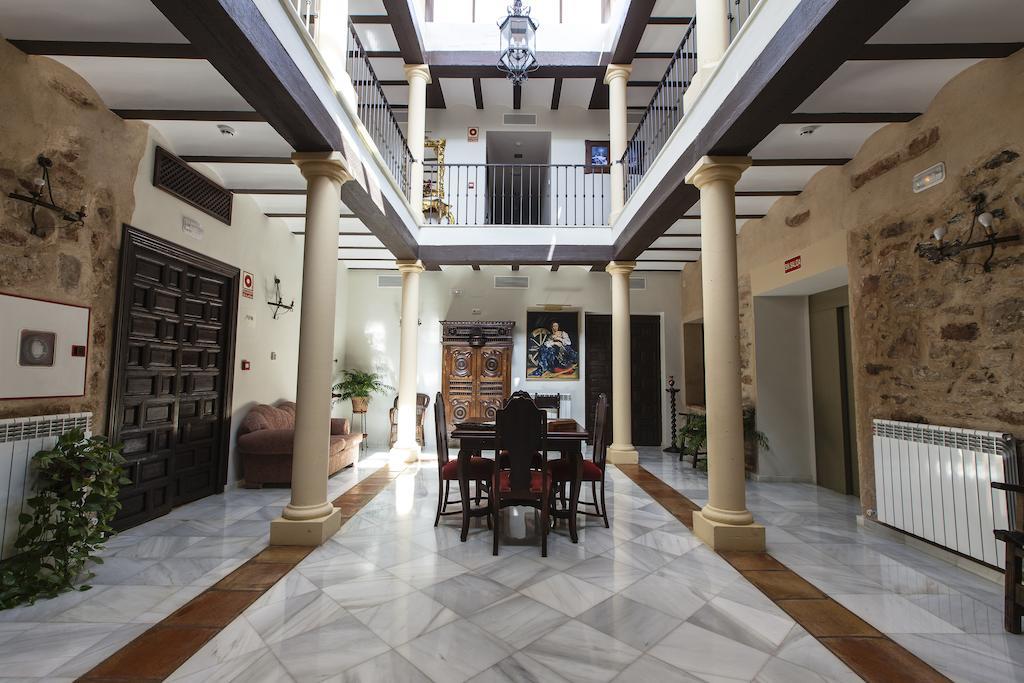 Palacio Del Intendente 2* Guarromán