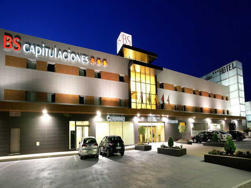 Hotel Bs Capitulaciones 4*
