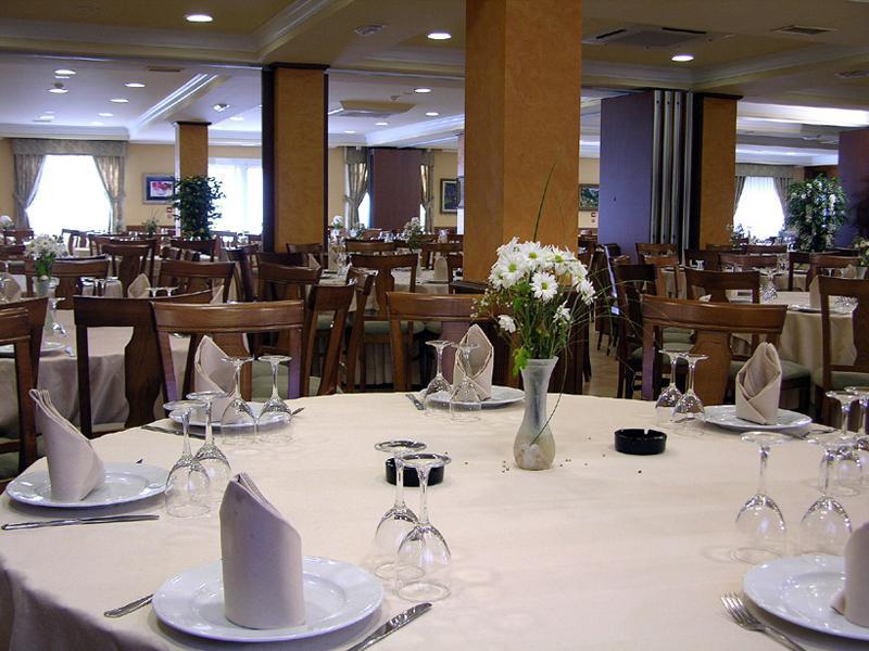 Chateau La Roca Hotel 3*