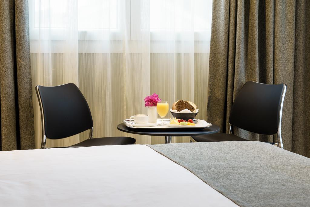 Hotel Costa Del Sol