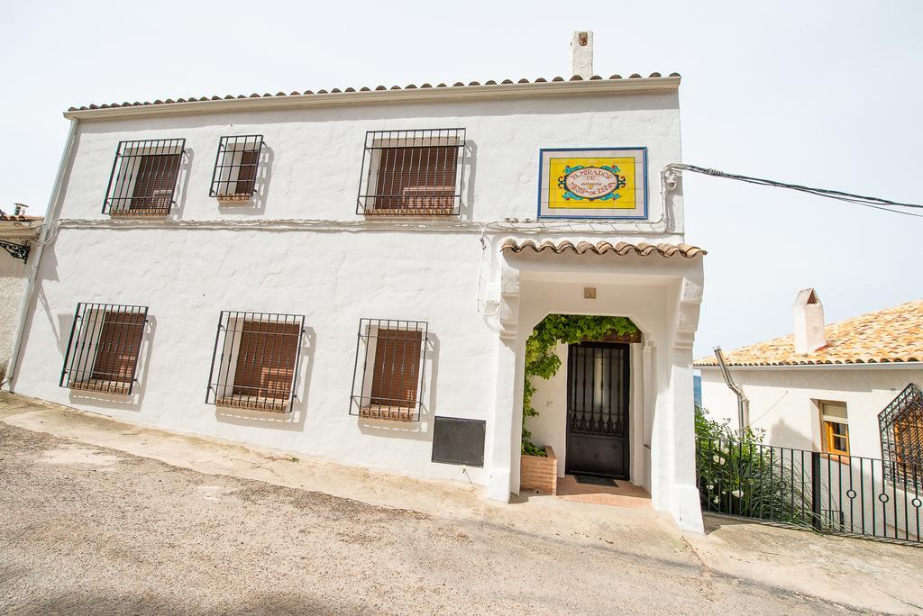 Pensión El Mirador De Messía De Leiva *