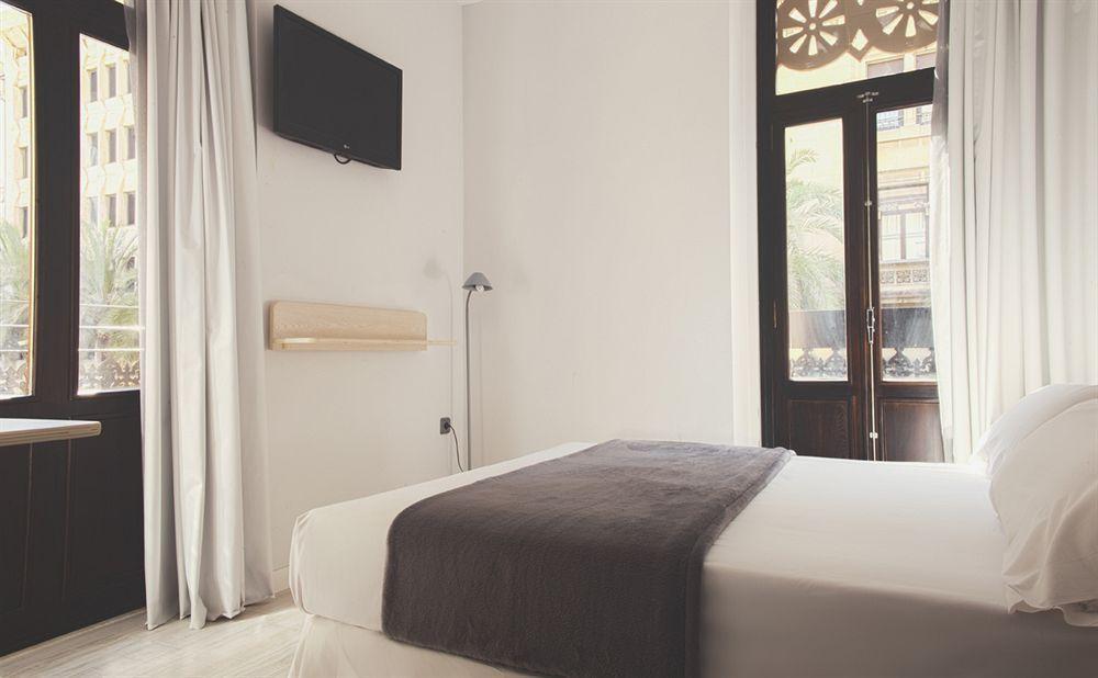 Oliveira Hotel