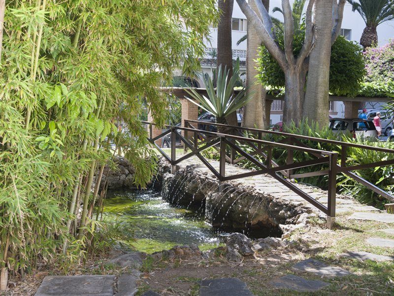 Apartahotel Bajondillo