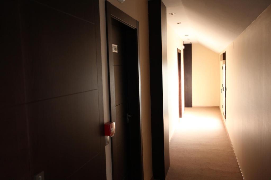 Anabel Hotel 2*