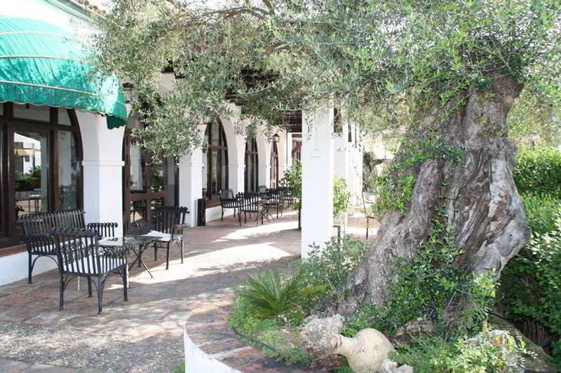 Hotel Tugasa Truchas El Bosque