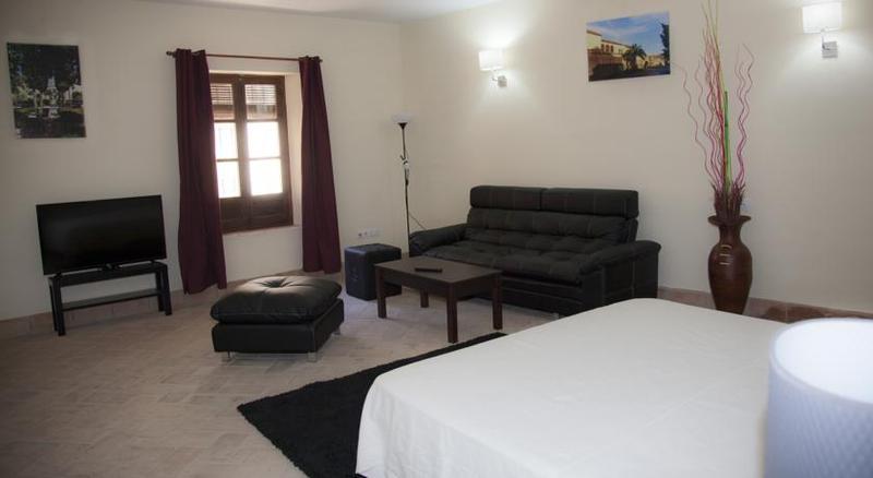 Hospederia Convento De Santa Clara Hotel
