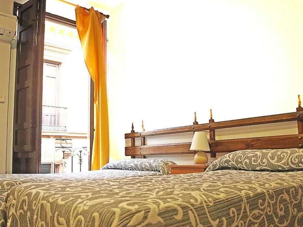 Pensión Arteaga Hostal&baños Arabes Elvira Granada