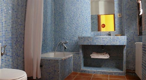 Arteaga Hostal&baños Arabes Elvira