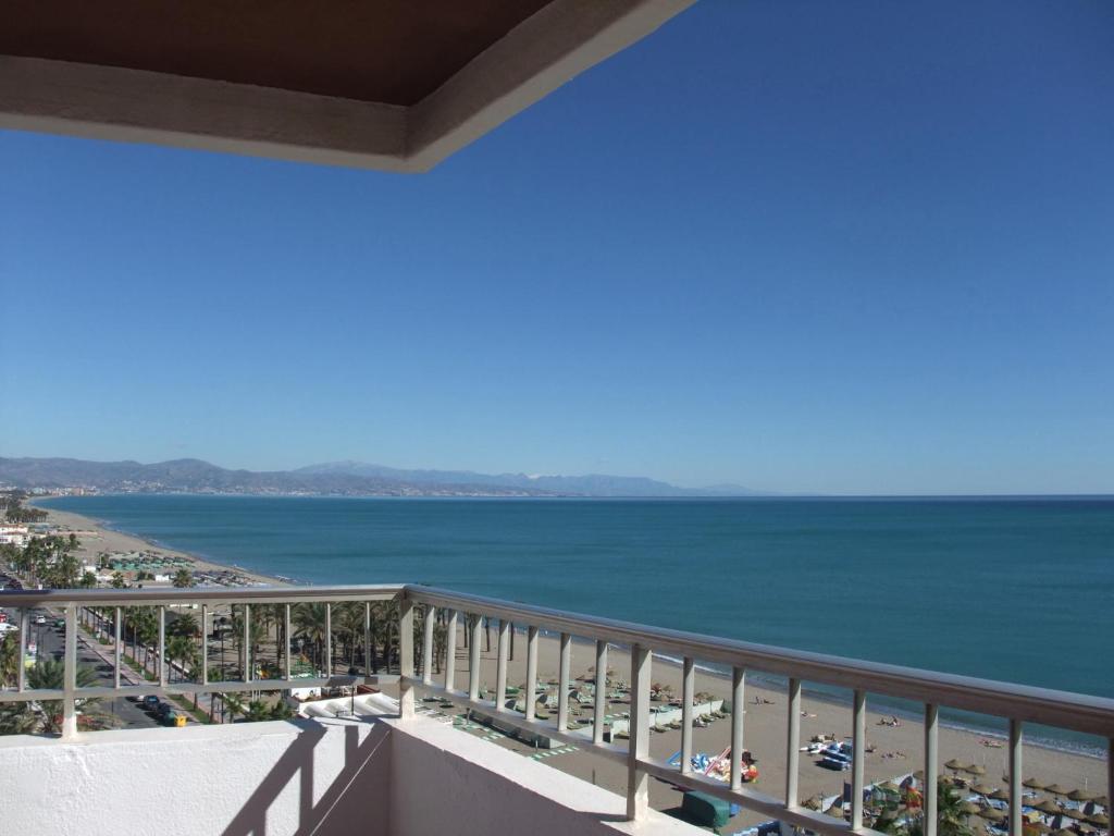 Apartahotel Bajondillo 4*