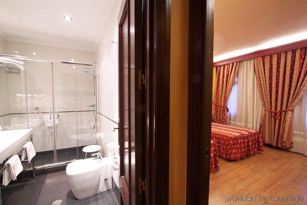 Princesa Ana 4* Granada