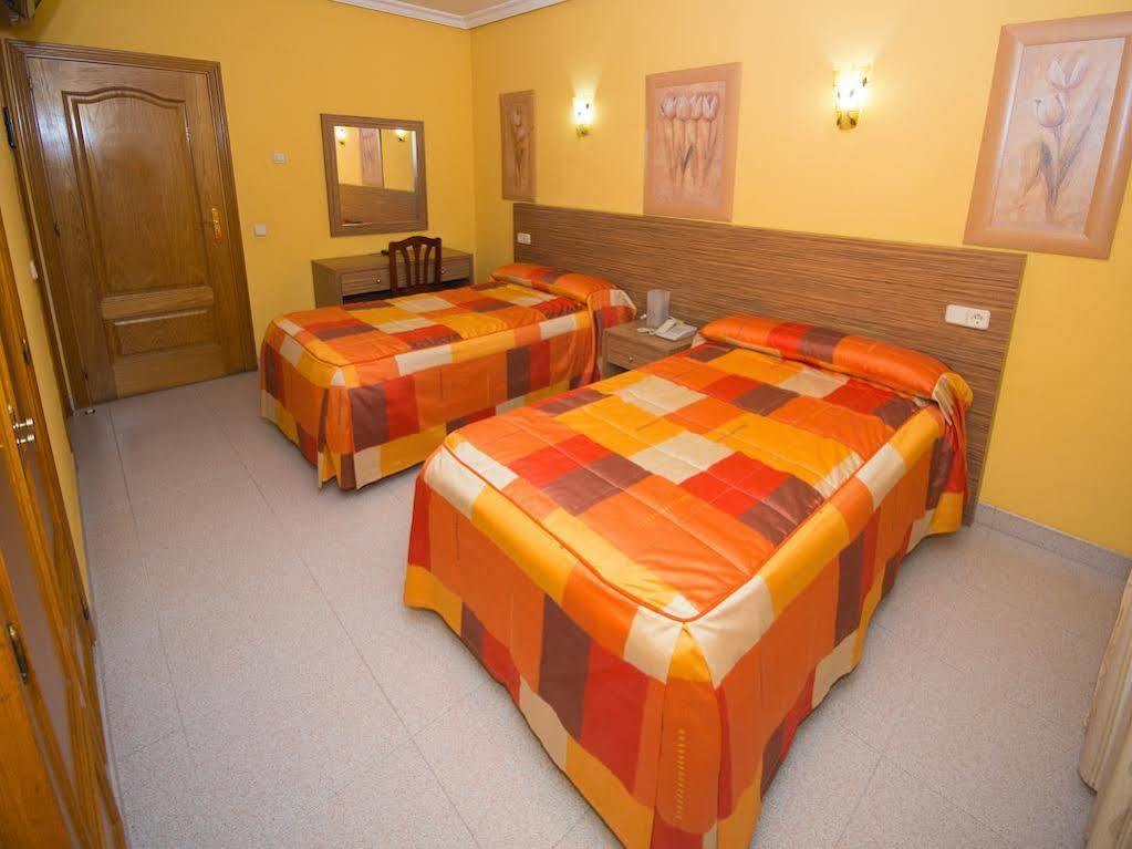 El Cruce Guest house Paracuellos de Jarama