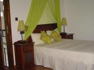 Casa Santa Maria Hotel 3*