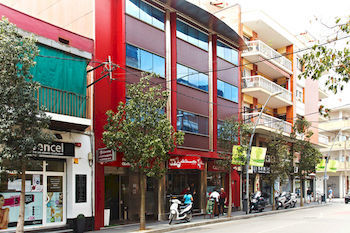 Ginosi Basics Centric Apartel 4* Castelldefels