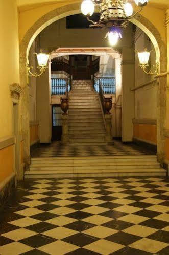 Hostel Palace Guesthouse *