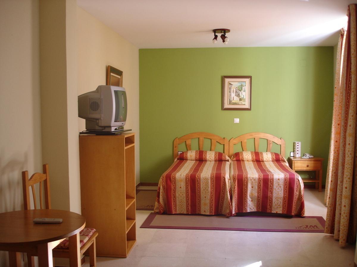 Jm Jardin De La Reina Hotel 3*