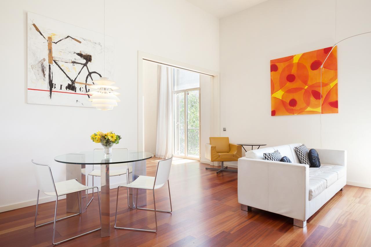 Apartment Akira Flats Plaza Catalunya Centric *