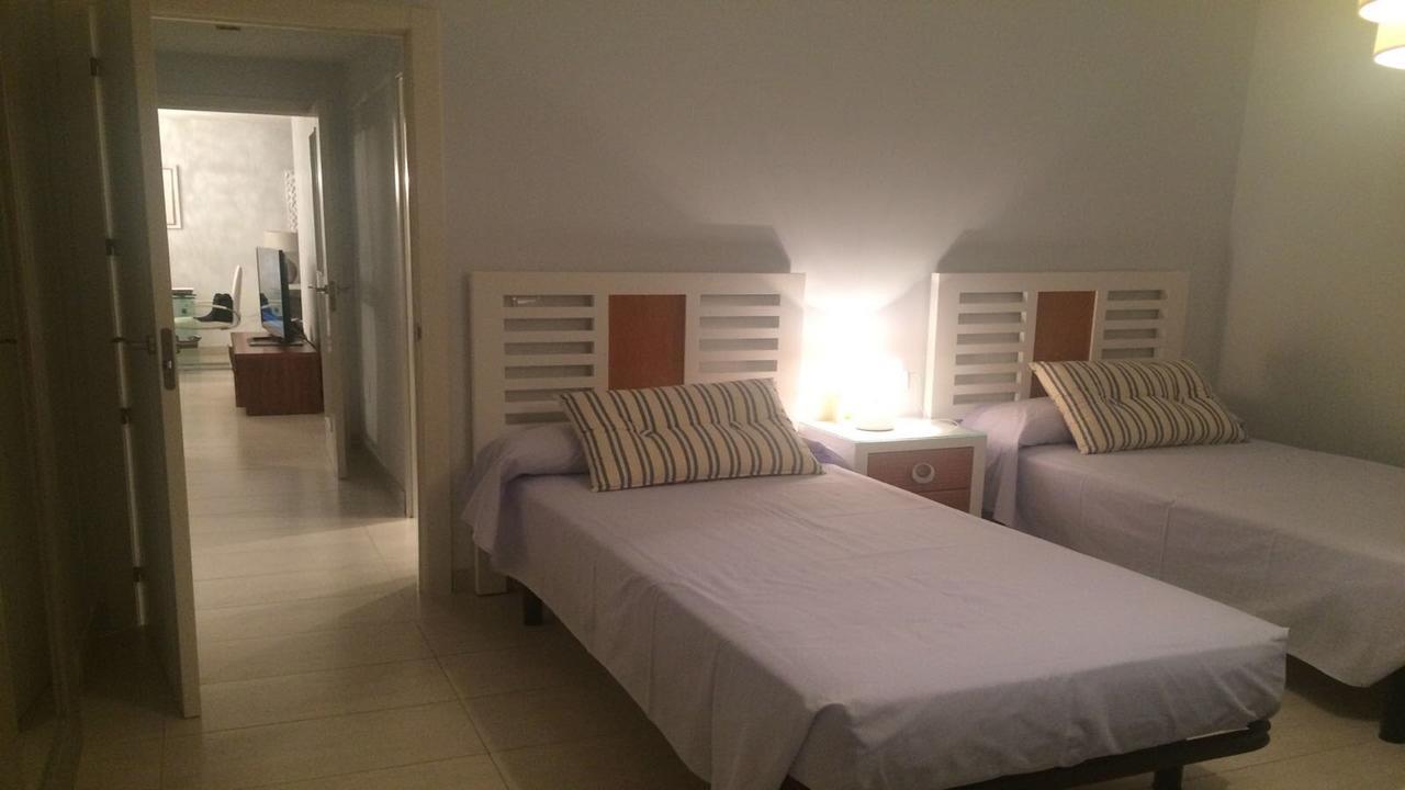 Pez Espada 1ª Línea Playa Y Parking Incluido Apartamento *