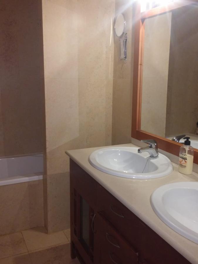 3 Bedroom Duquesa Regent Apartment
