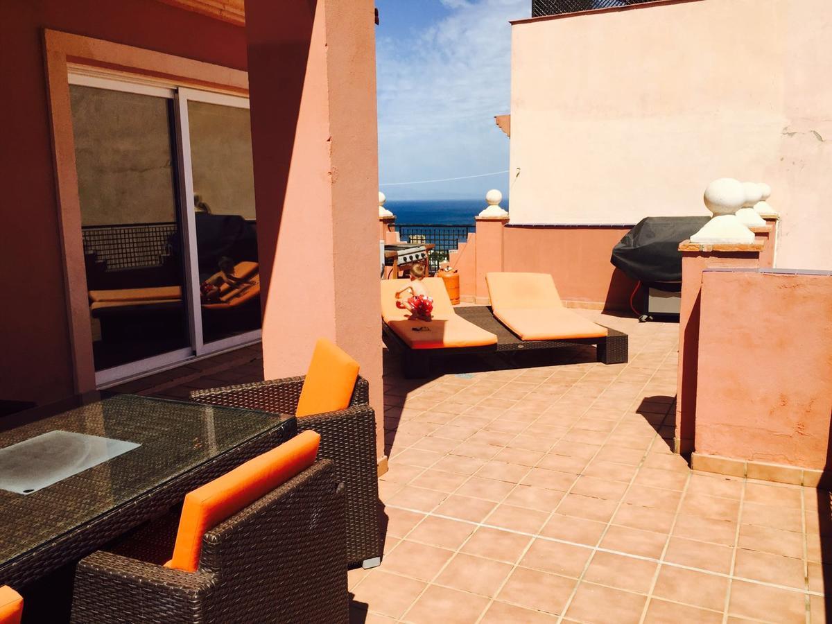 3 Bedroom Duquesa Regent * Manilva