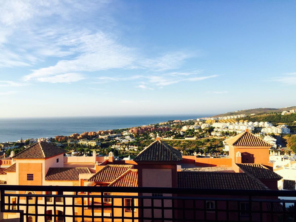 3 Bedroom Duquesa Regent