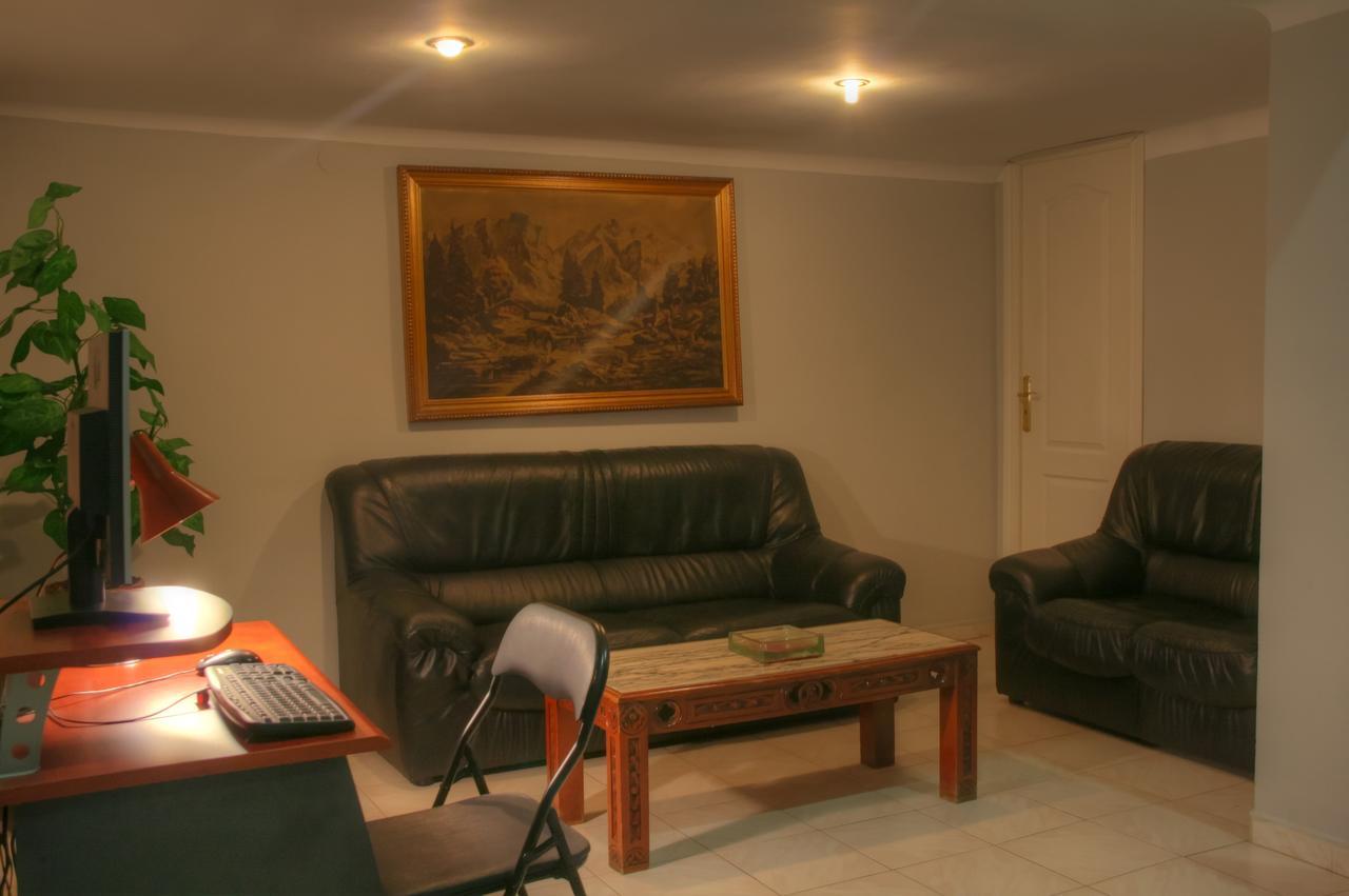 Jentoft Hostal Sevilla