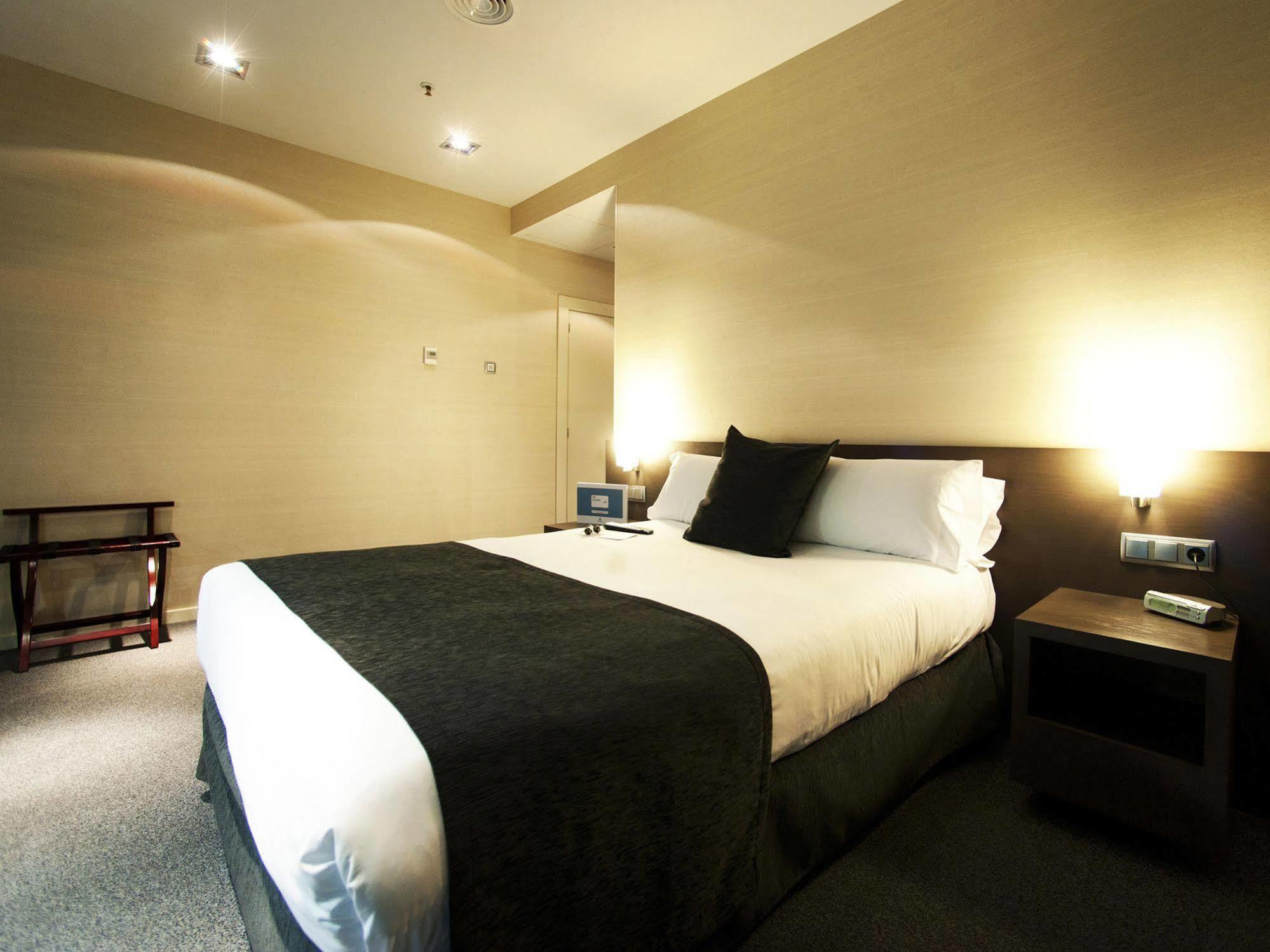 Air Rooms Barcelona Airport By Premium Traveller 4* El Prat de Llobregat