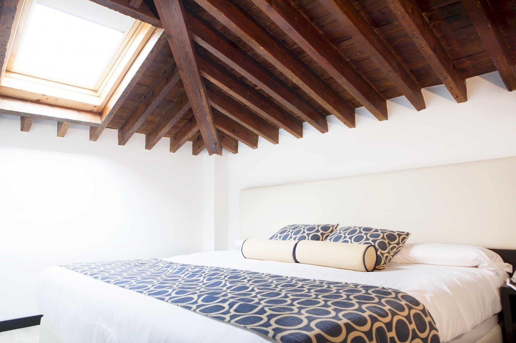 Soho Boutique Hotel 3*