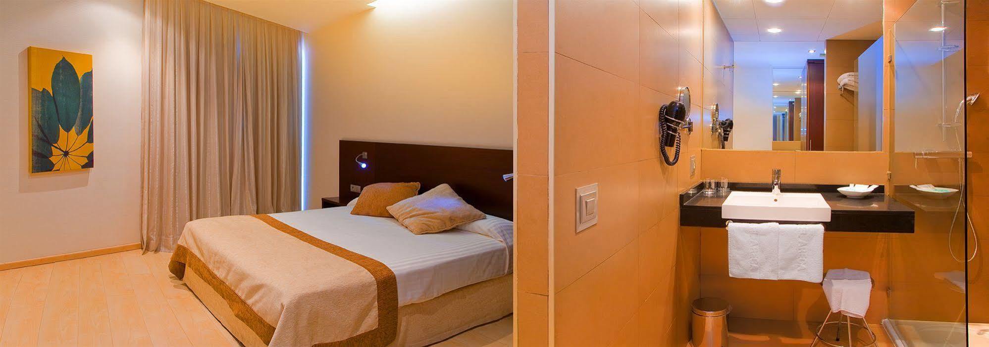 Hotel Areca 4*