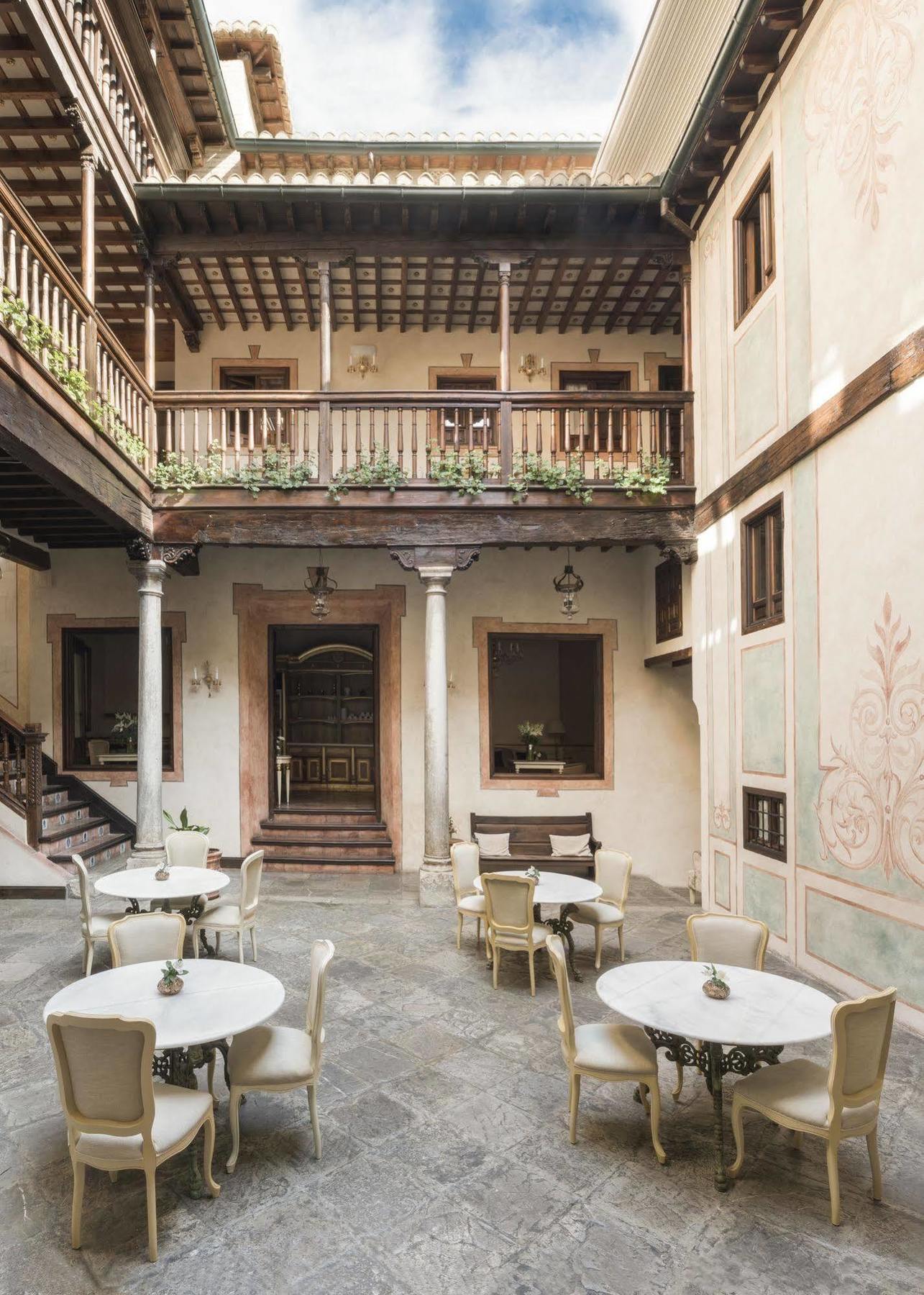 Casa 1800 Hotel 3*