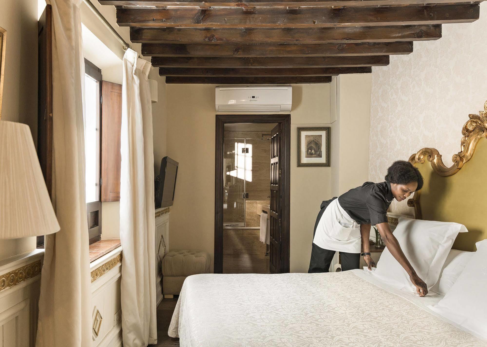 Hotel Casa 1800 Granada