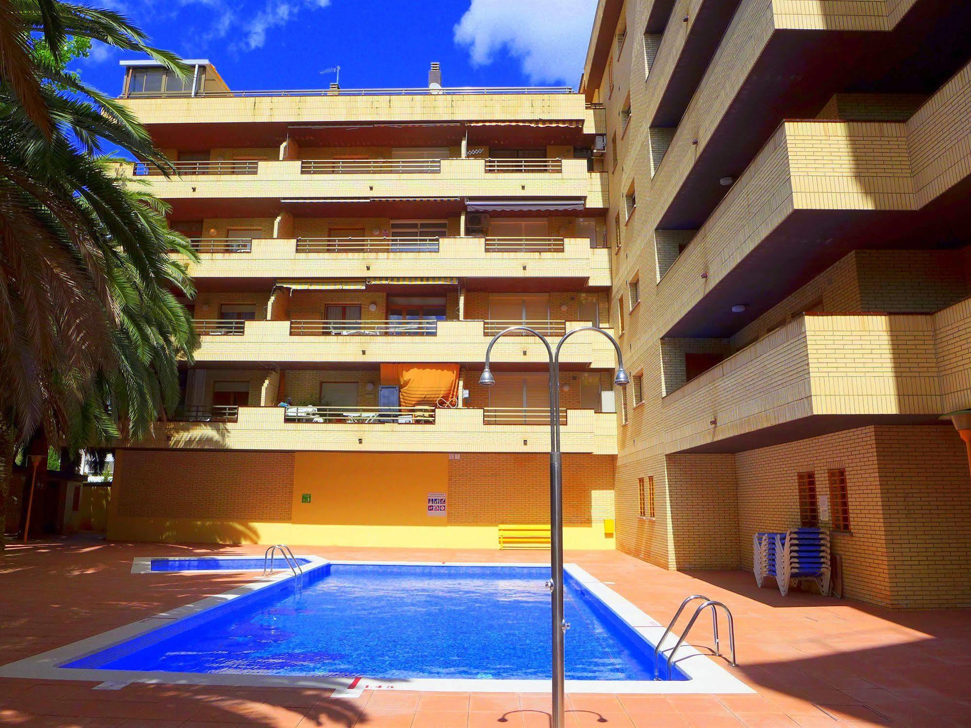 Azahar Hotel 3*