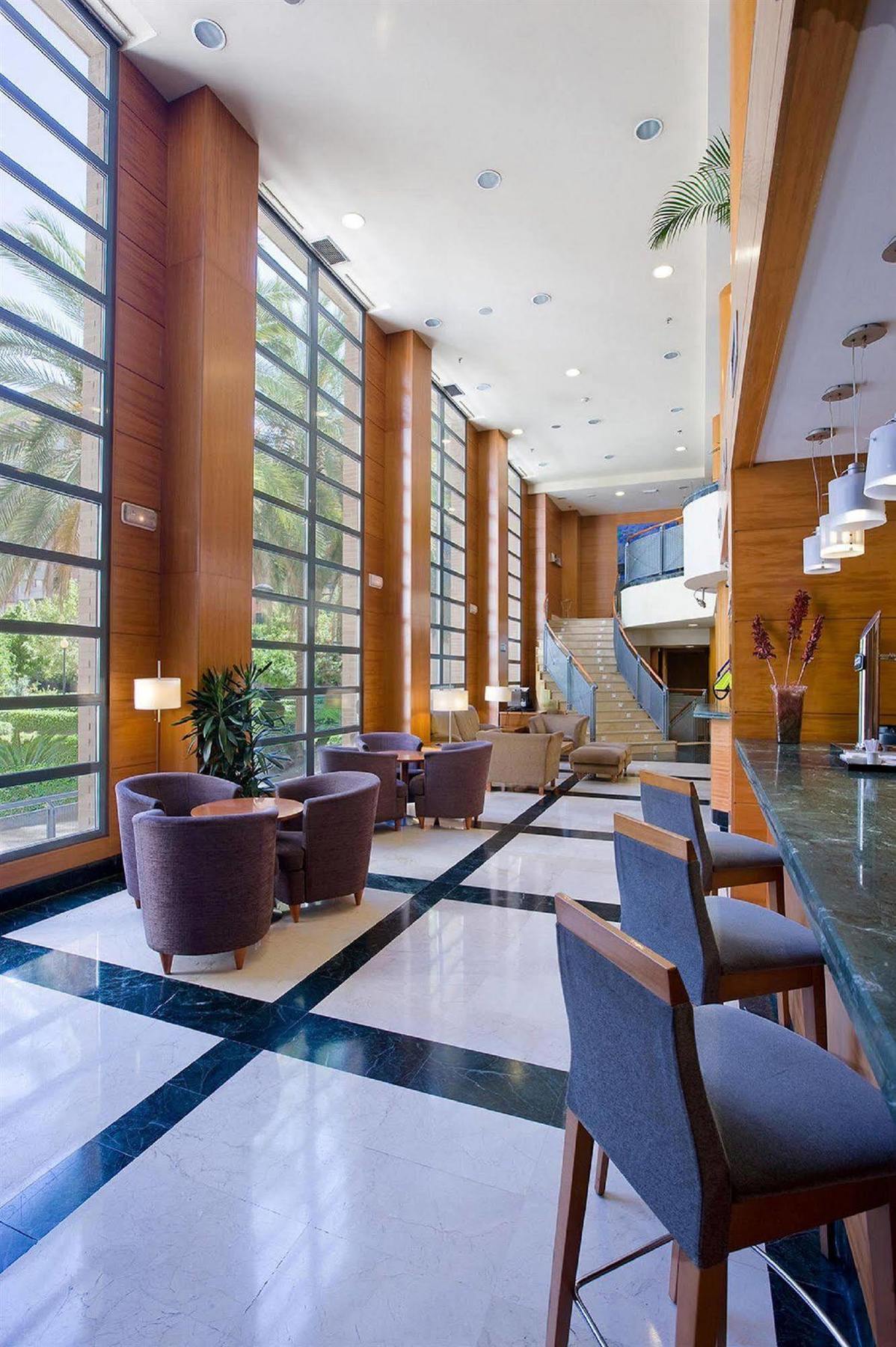 Nh Artes Hotel 4*