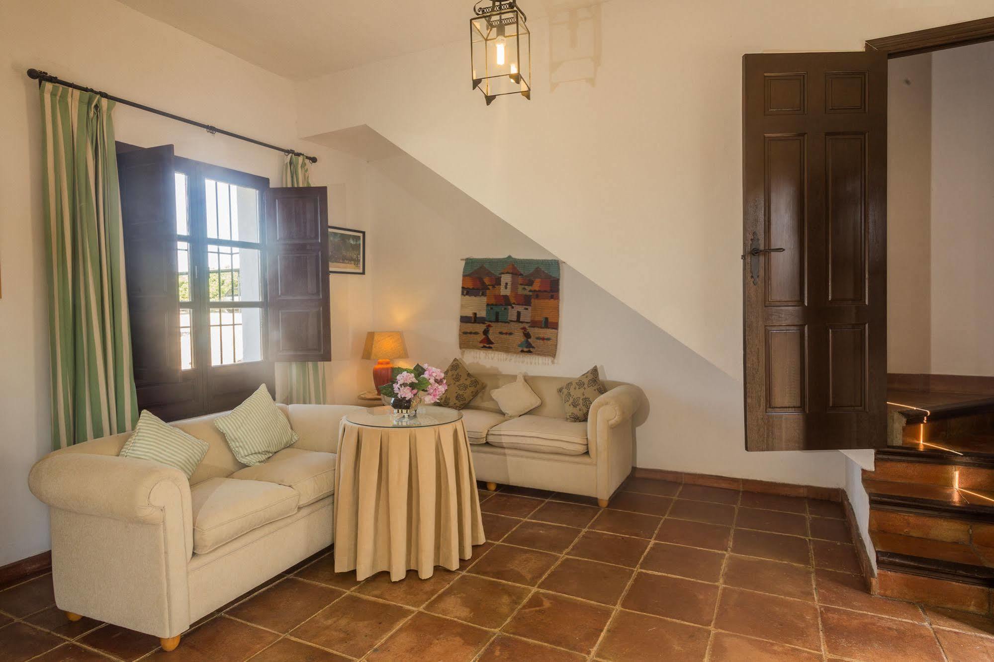 Villa Reservaloen Hacienda Marciagas Benacazon