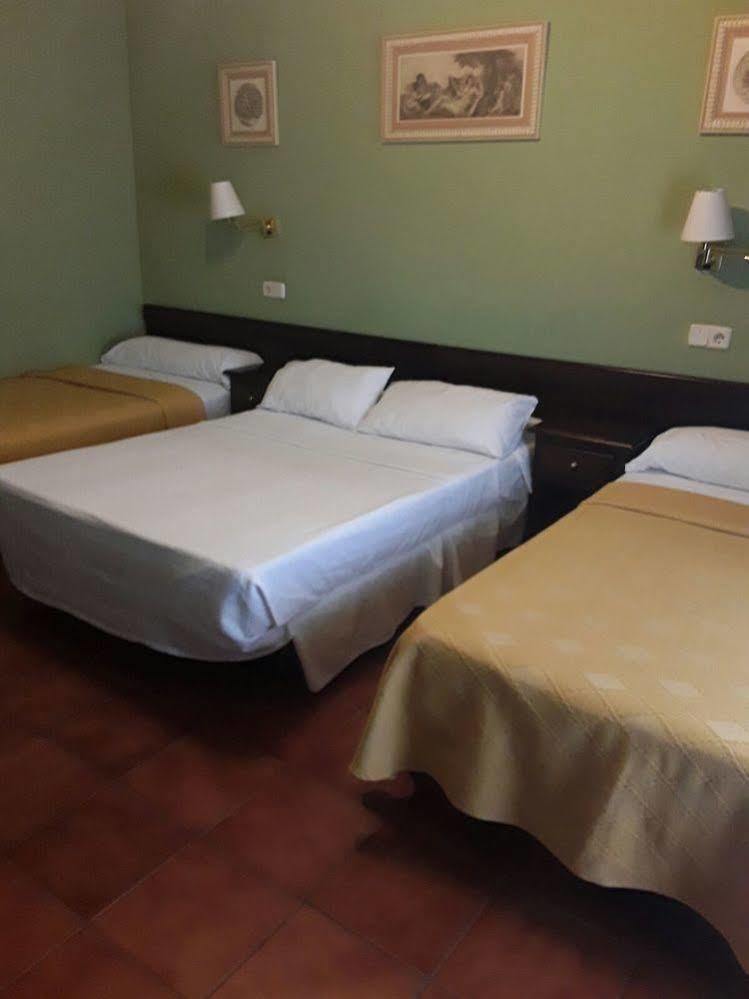 Hotel María