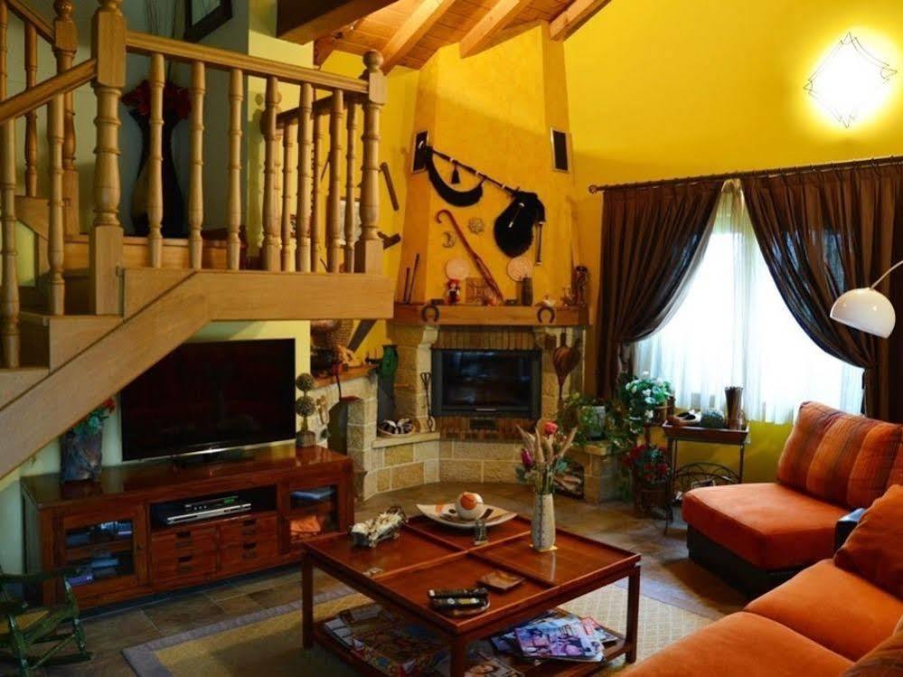 Pensión Bernabales 2*