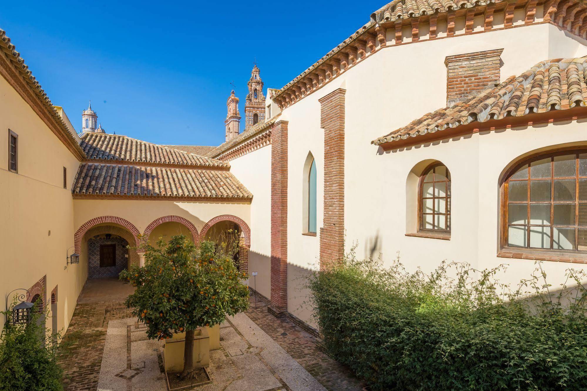 Hotel Hospederia Convento De Santa Clara 3*