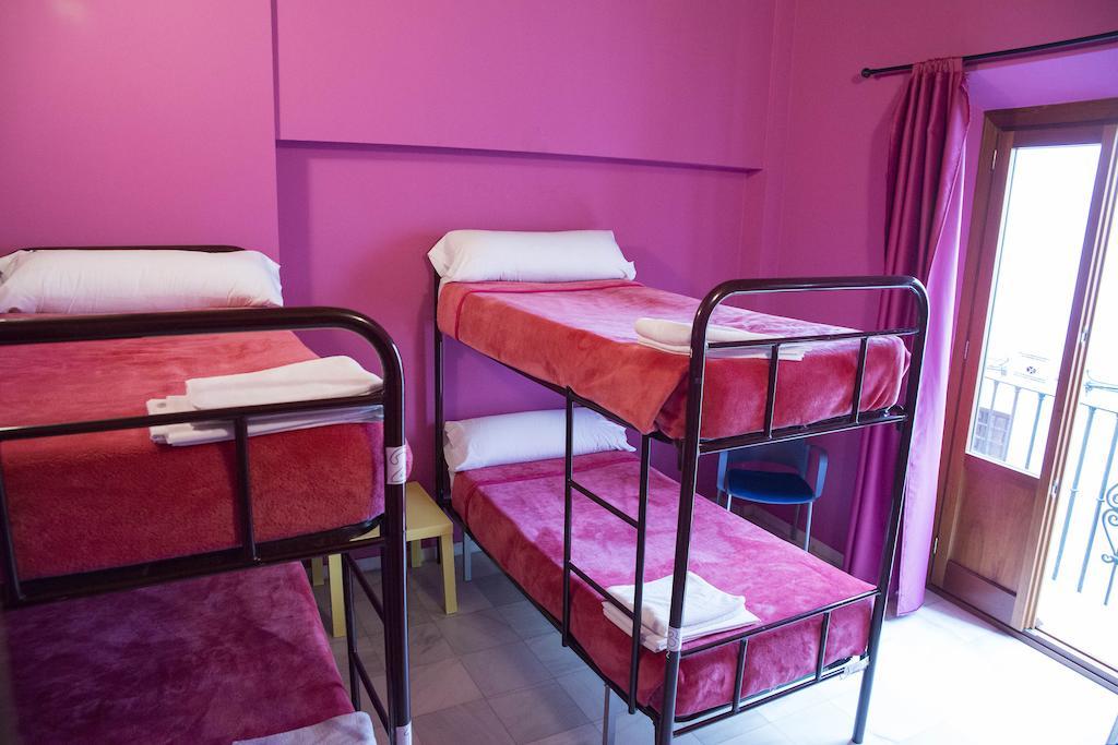 Hostel White Nest Granada