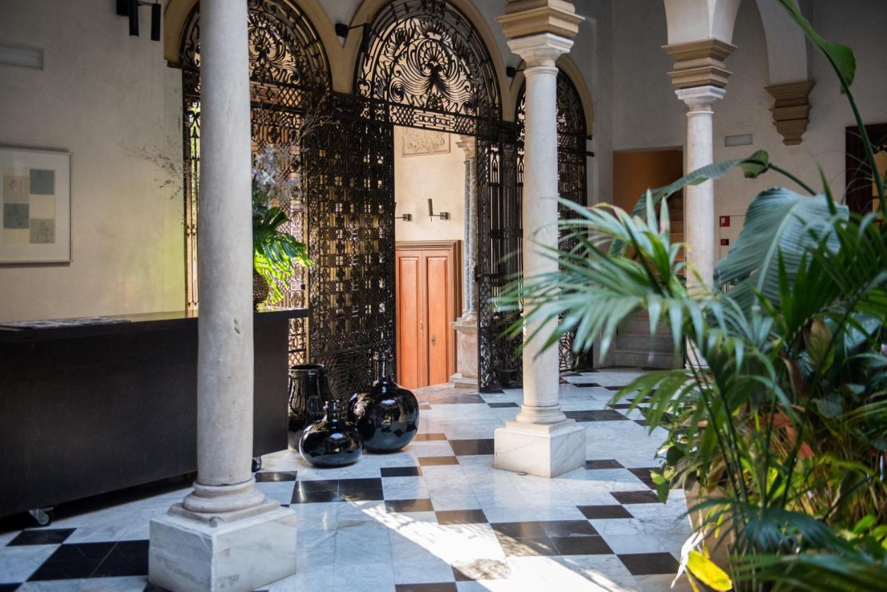 Hotel Coolrooms Palacio Villapanes 5 Gl Seville