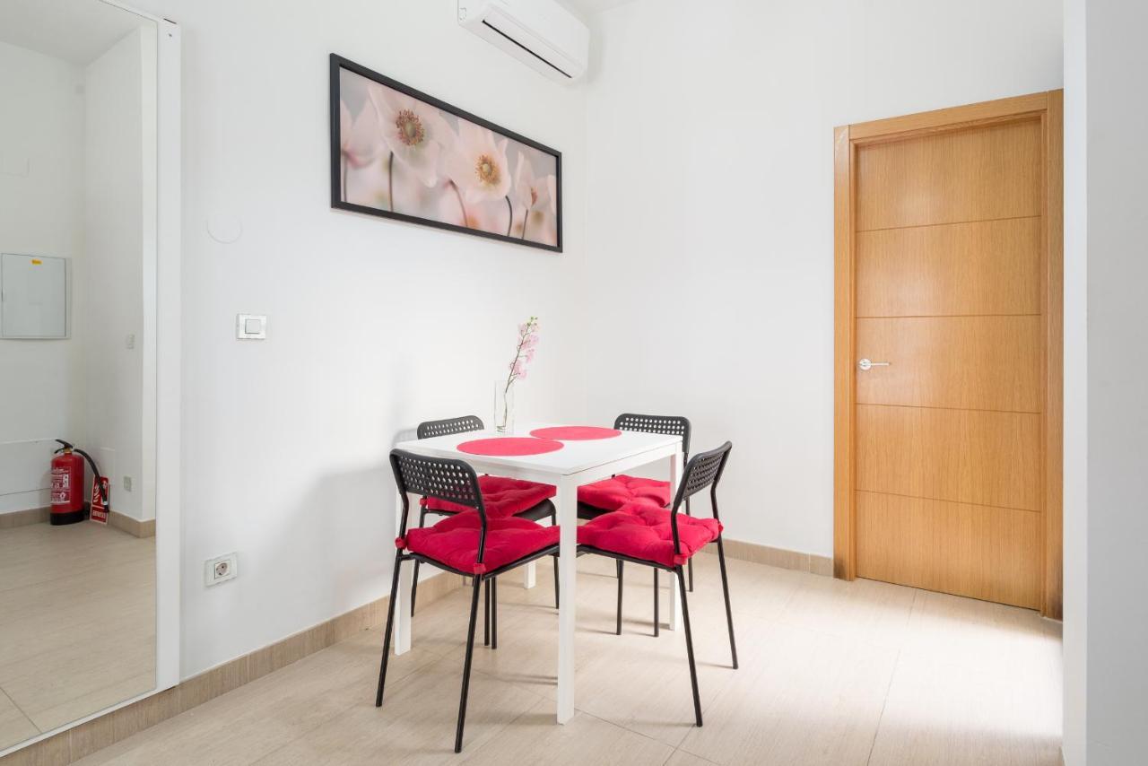 Mabb-quiet With Private Patio Walking Distance To Downtown Apartment