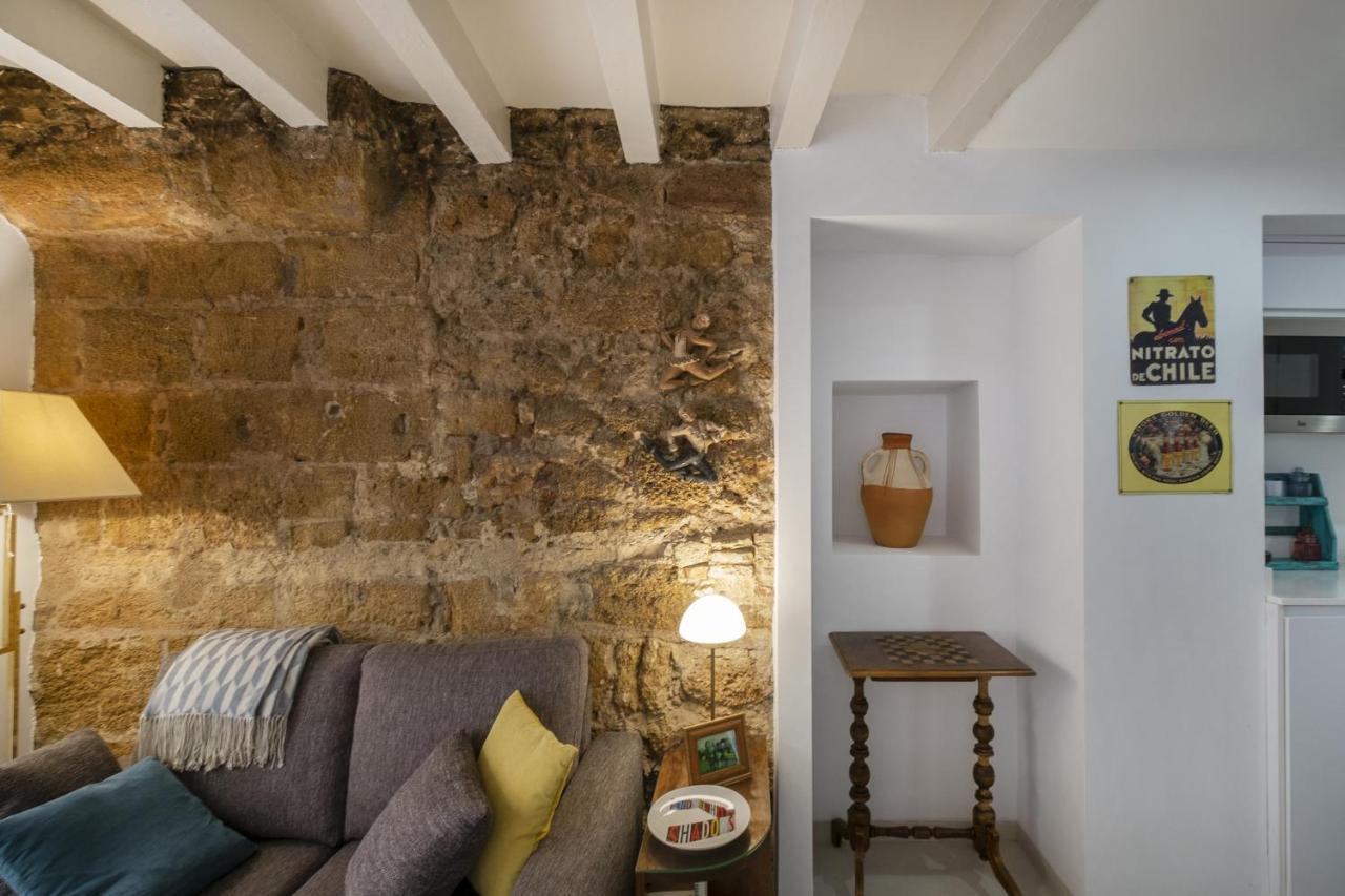Casa La Muralla Medieval * Cádiz