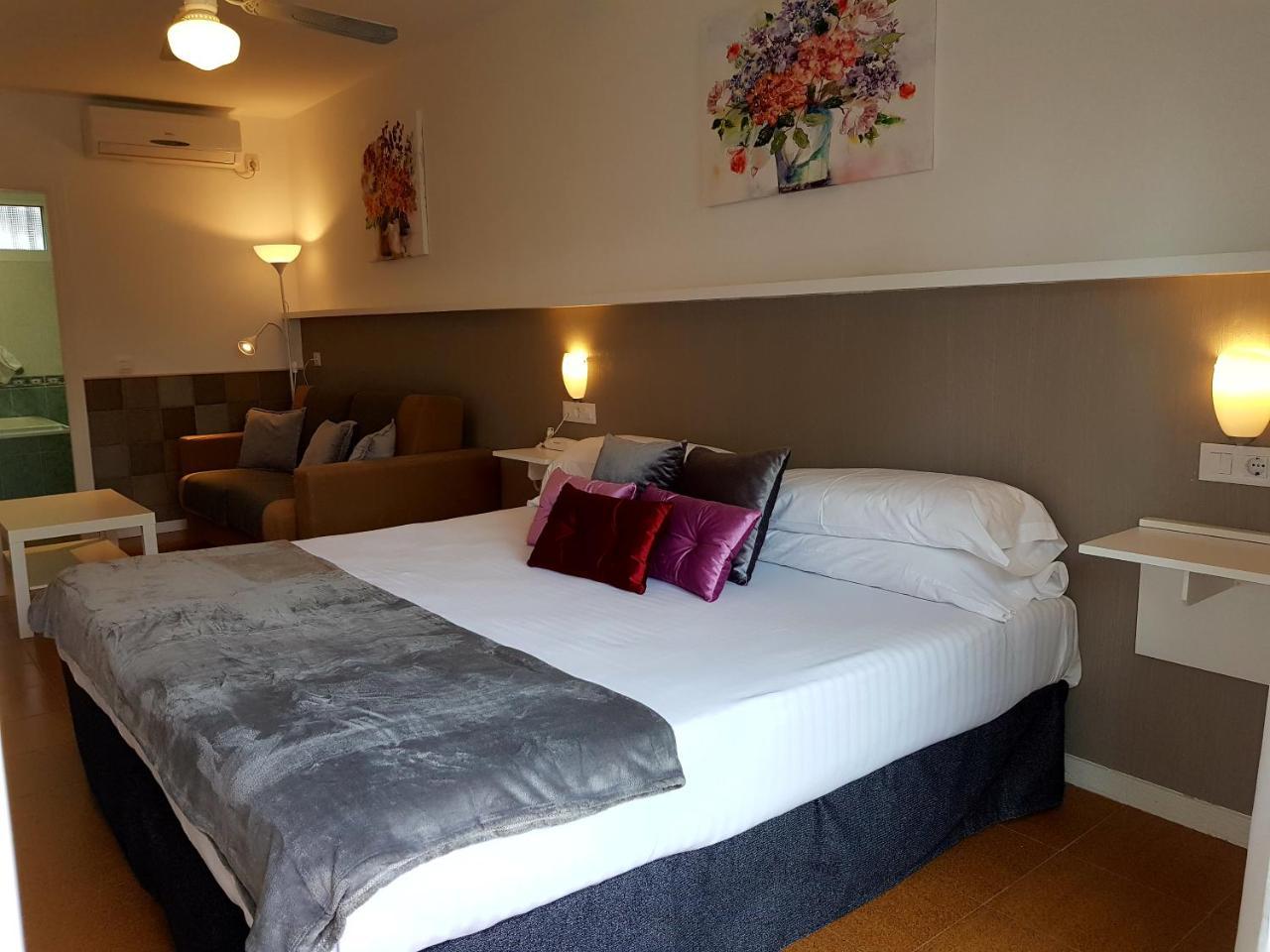 Hotel Campomar Playa 3*
