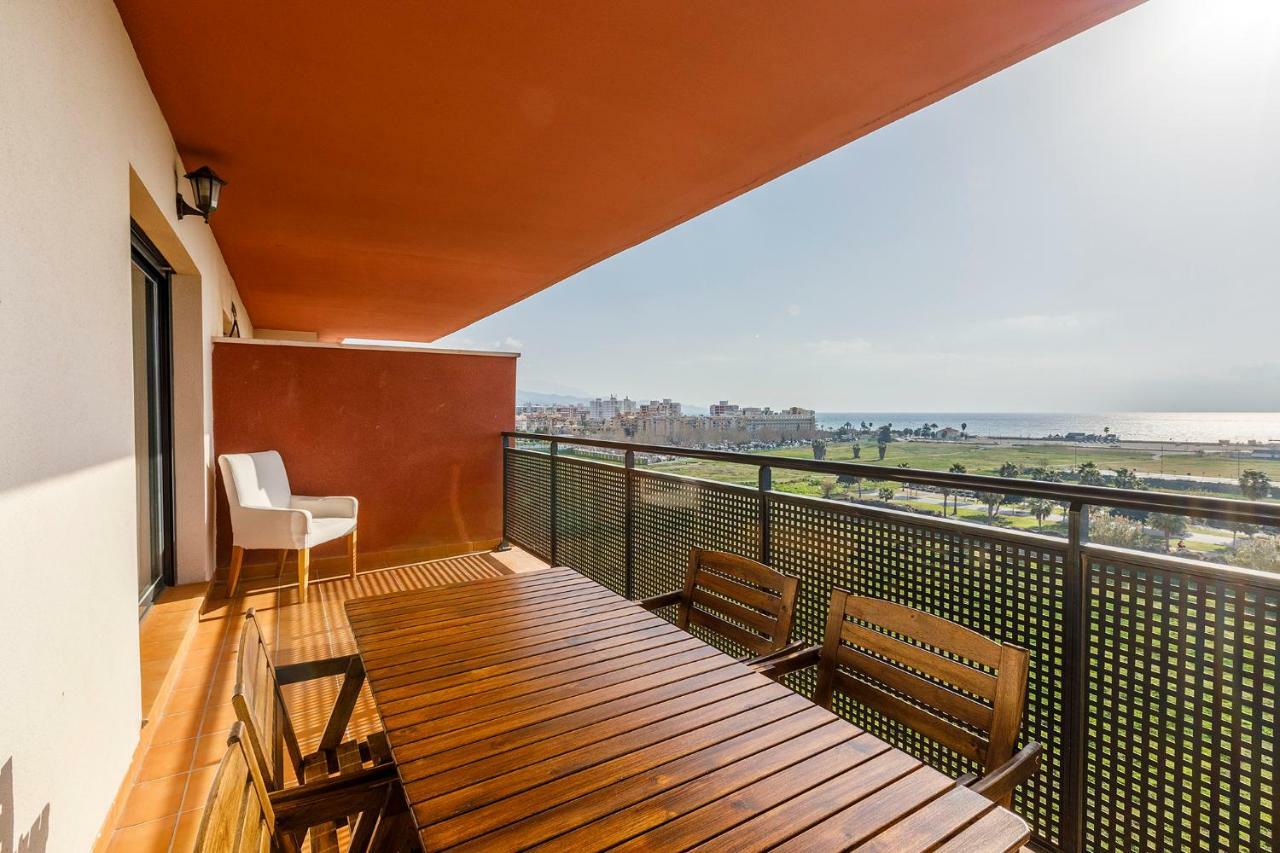 Apartment A&n La Vega 5 *