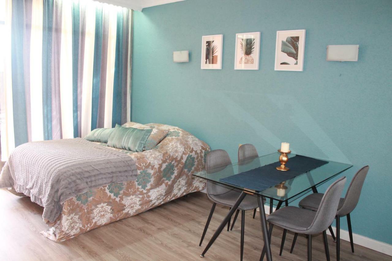Palmeras Estudio 88 Fuengirola