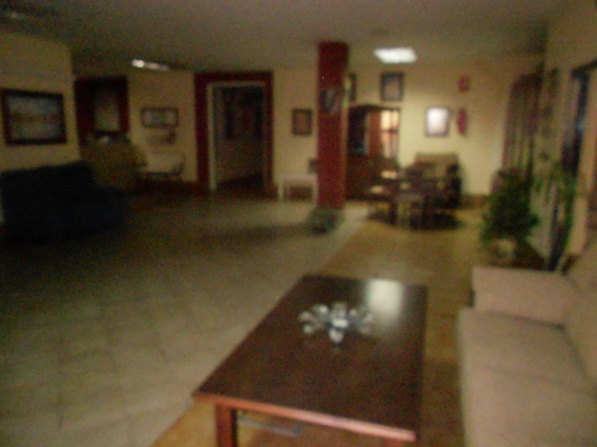 Camino Del Mar Hotel *
