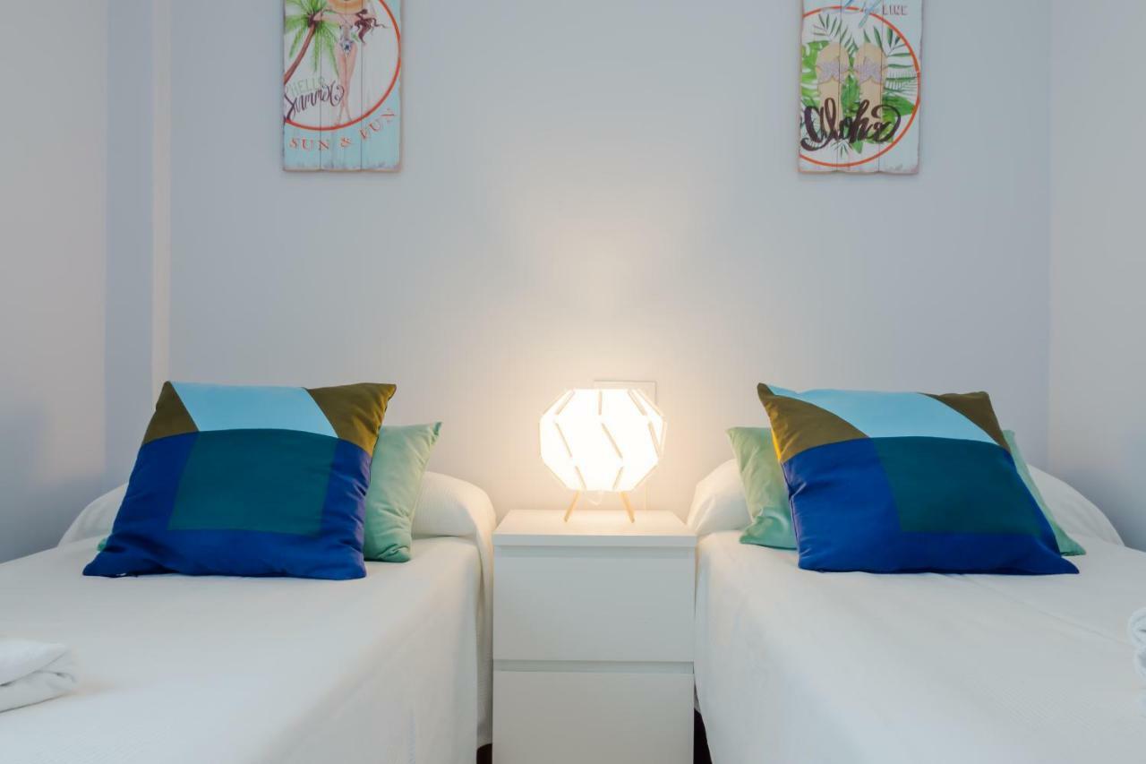 Sea Views Apartment
