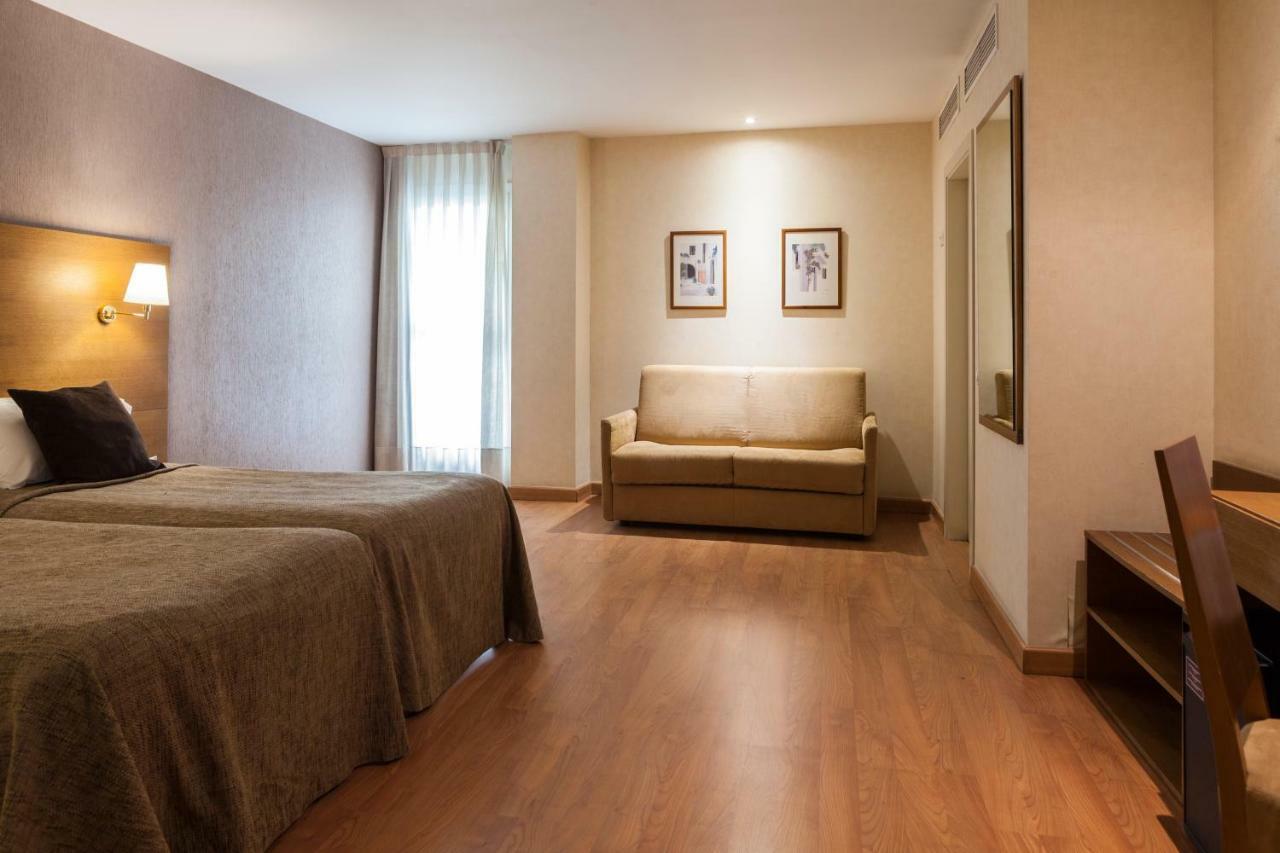 Don Paco Hotel 3*