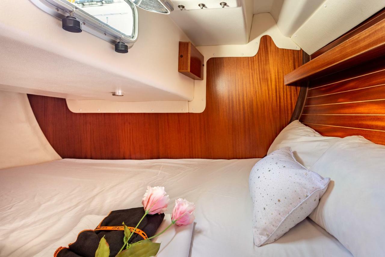 Botel Sail Boat To Sleep *