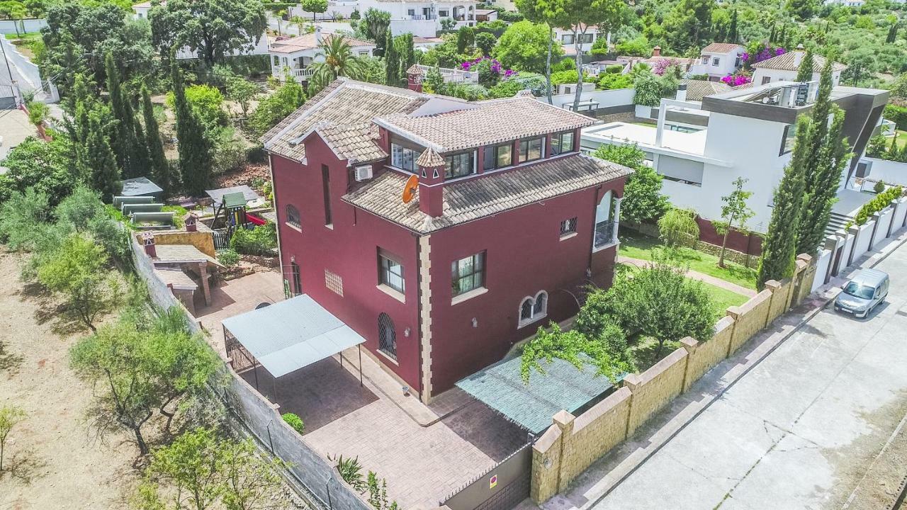 Cubo's Azabaches Villa *