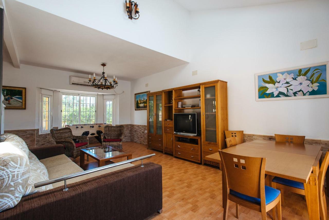 Holiday home Oasis Naranjos Con Jacuzzi 15 Min Sevilla Almensilla