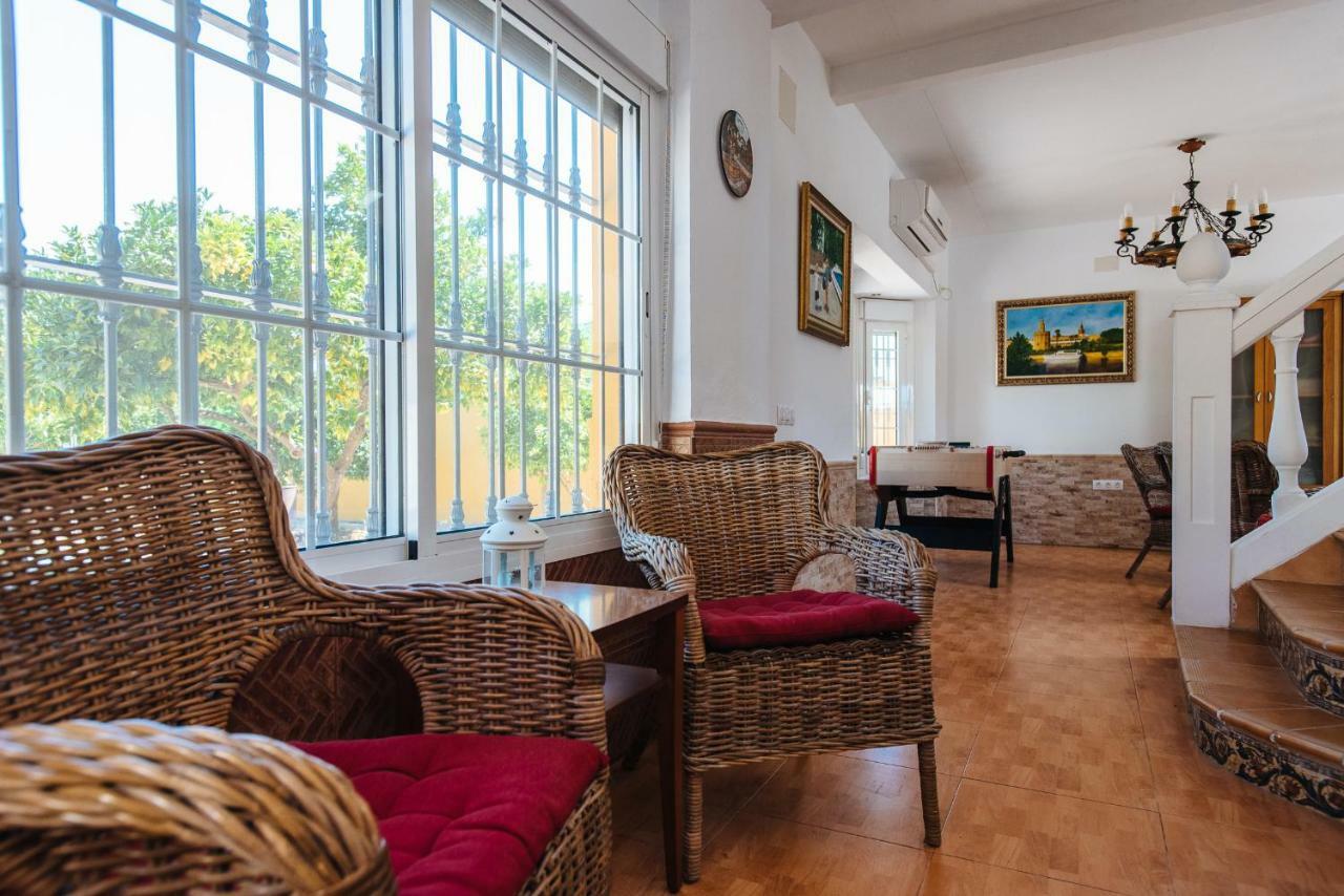 Oasis Naranjos Con Jacuzzi 15 Min Sevilla Holiday home Almensilla